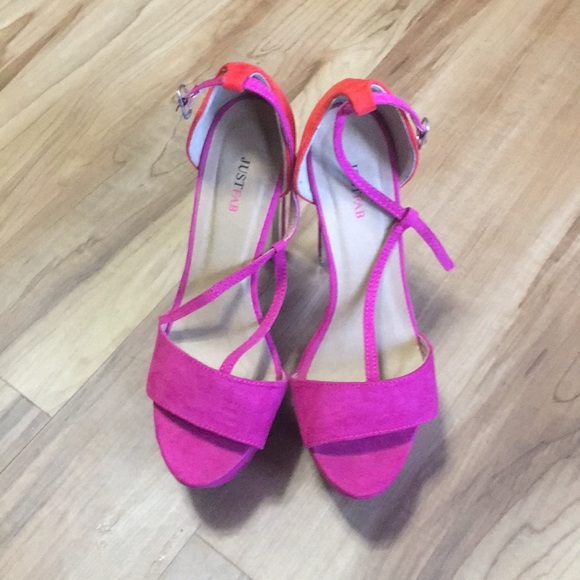 Heels - Picture 2 of 5